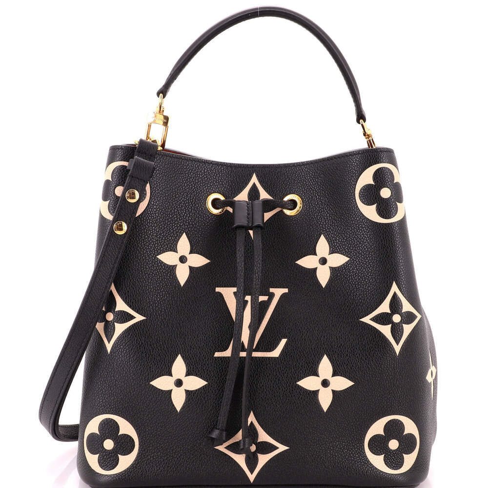 Louis Vuitton MM NeoNoe Handbag